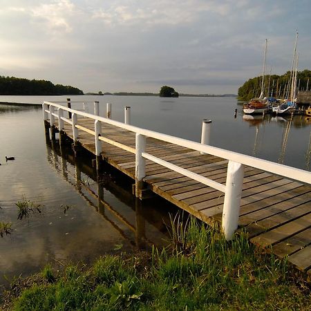 Strauers Hotel Am See Bosau Екстер'єр фото