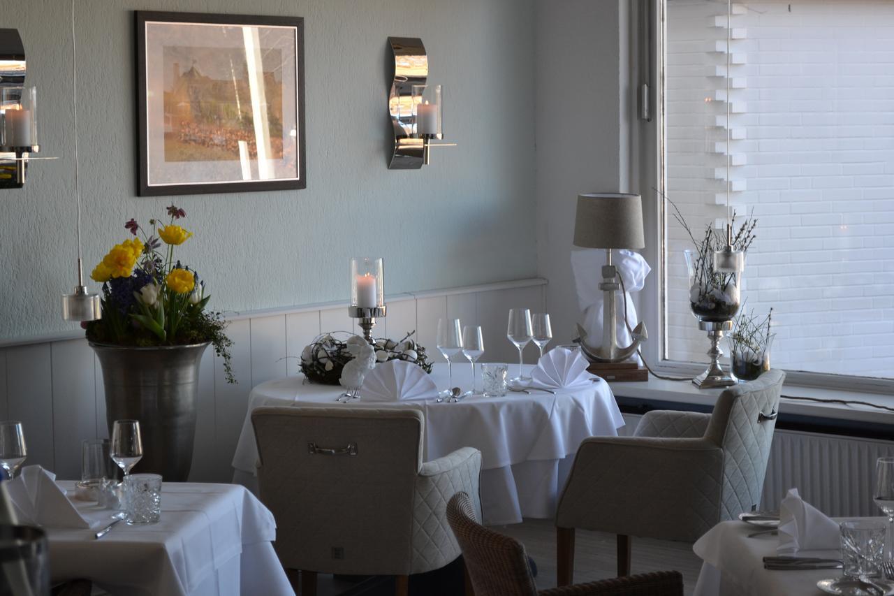 Strauers Hotel Am See Bosau Екстер'єр фото